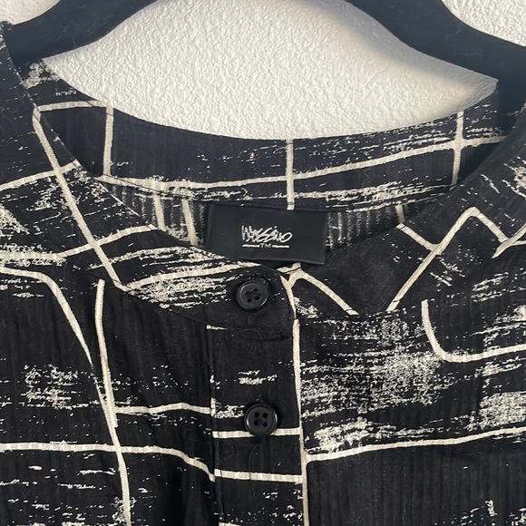 Mossimo Graphic Maxi Dress - Picture 3 of 6